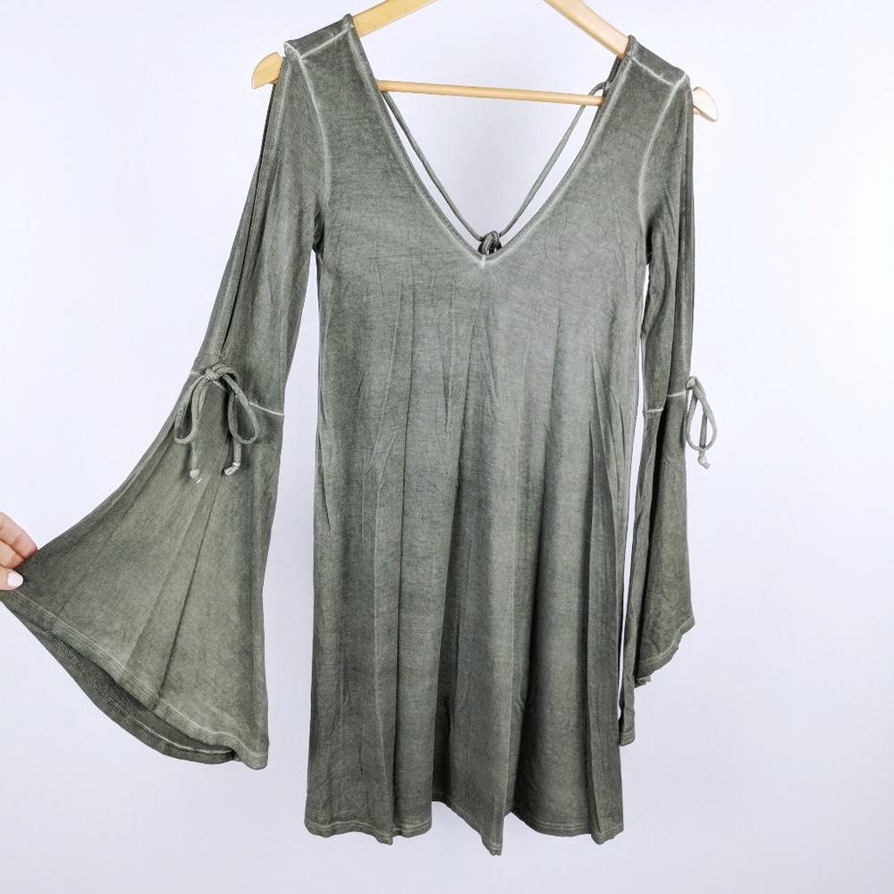 American Eagle green boho dress
